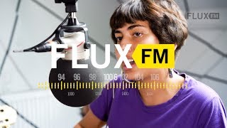 Saba Lou - "Embrace The Sun" live @FluxFM chords