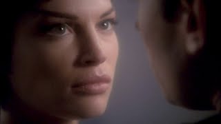 T'pol tells Sim she loves him