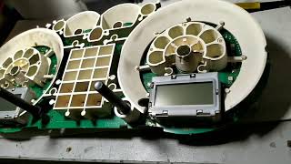 видео: Шкода Октавиа  не работает приборная панель картинка: Шкода Октавиа  не работает приборная панель