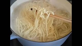 #‎一日一麺‬ ソーキそば。沖縄糸満・サン食品製。生麺でこしあってかなりおいしい