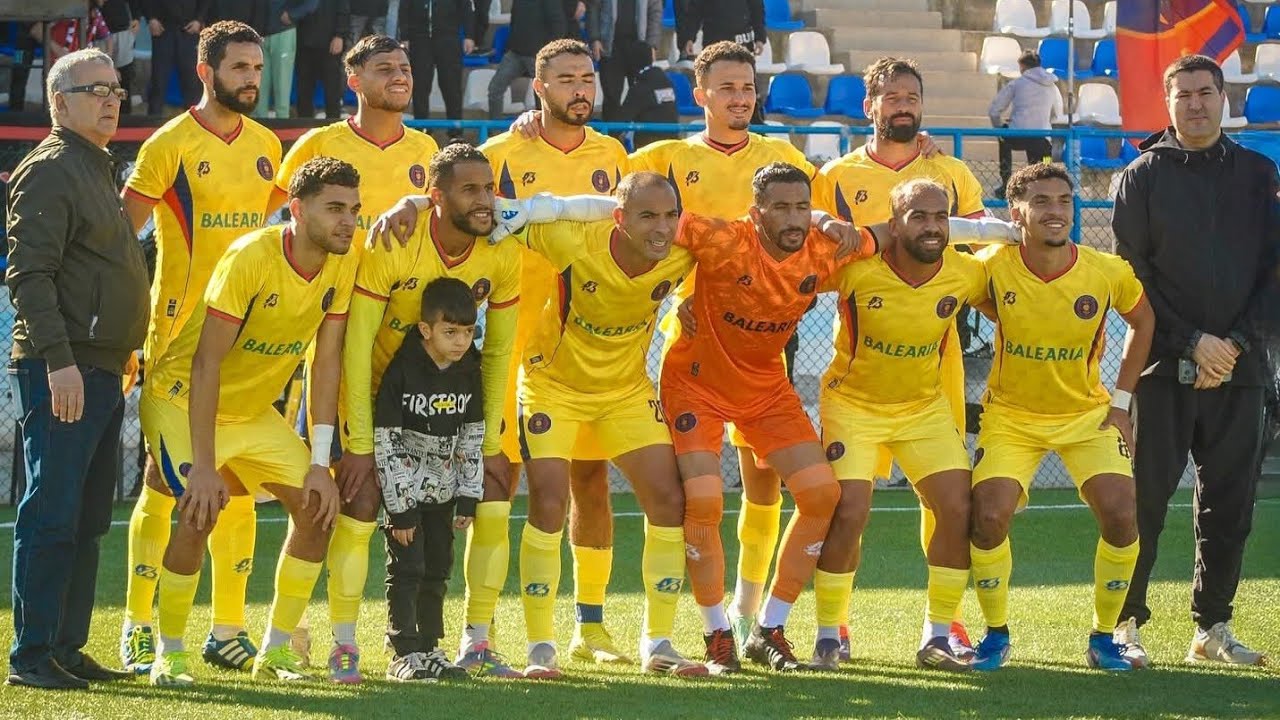 فتح الناظور يطيح بالمتزعم ا ز الخميسات بالرباعية 