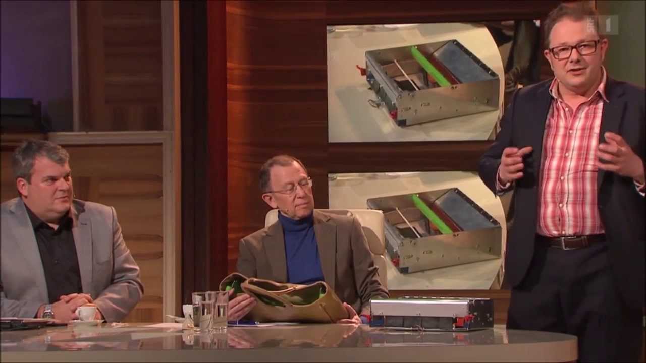 Giacobbo/Müller: Stefan Heuss präsentiert die umgebaute Handtasche