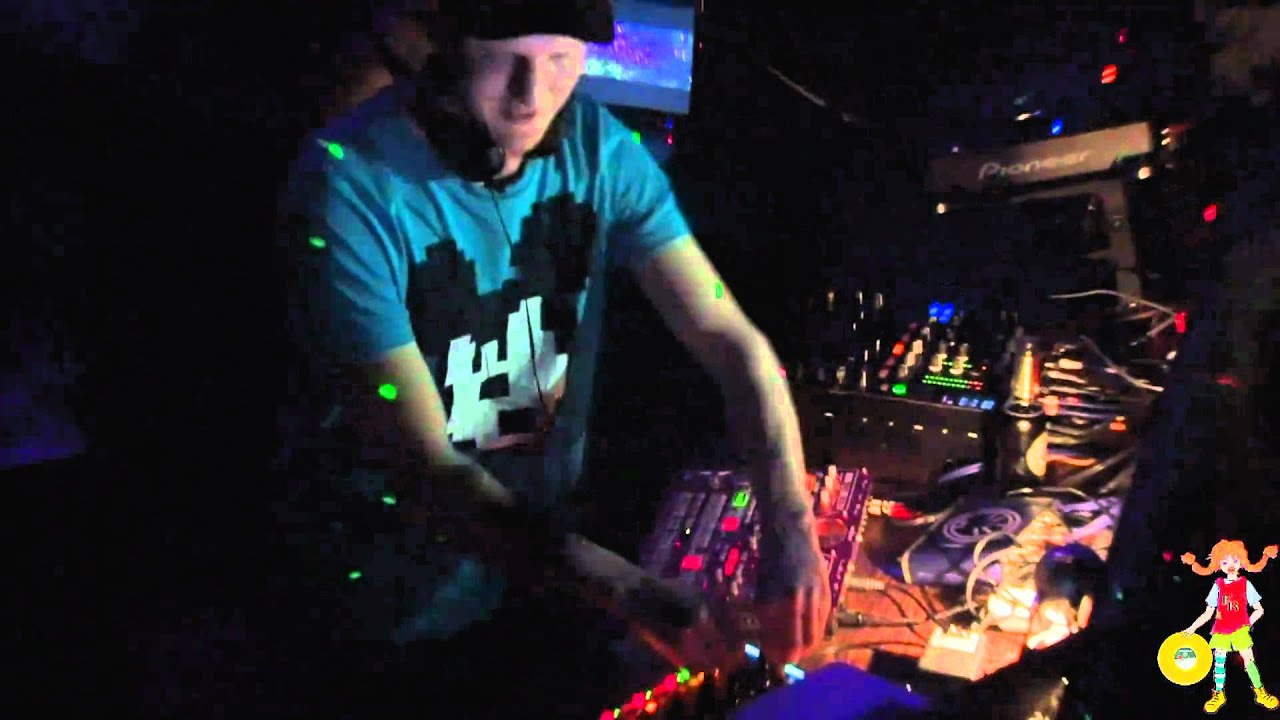 Felix Bernhardt - Feier Pipi (Original) [HQ][HD]