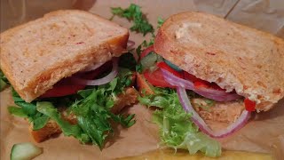 Panera Bread: Mediterranean Veggie Sandwich Review