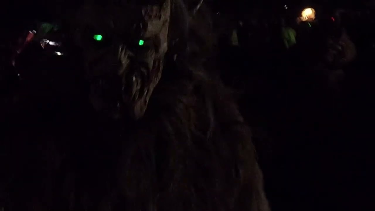 NOMI // 13.12.25 // MEMORIA_DI_UN_RITUALE_PERDUTO