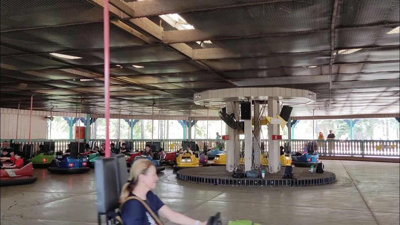 Toronto - Canada's Wonderland - KRACHENWAGEN (Bumper Car) - YouTube