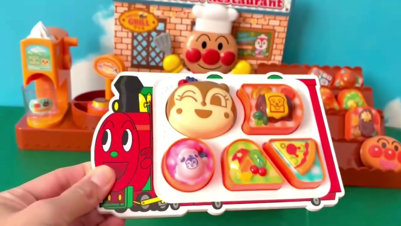 【アンパンマンおもちゃ】アンパンマンとパトロールをしよう！こまっている人はいないかな？