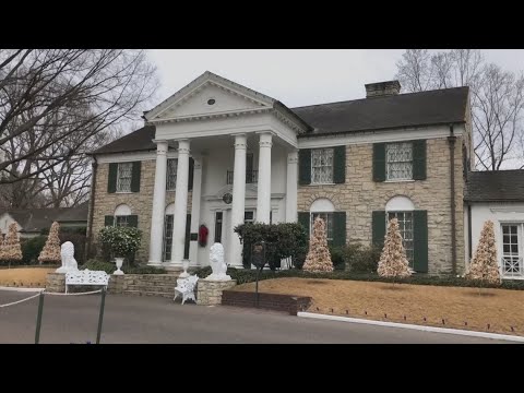 Elvis's granddaughter sues to stop Graceland foreclosure sale ...