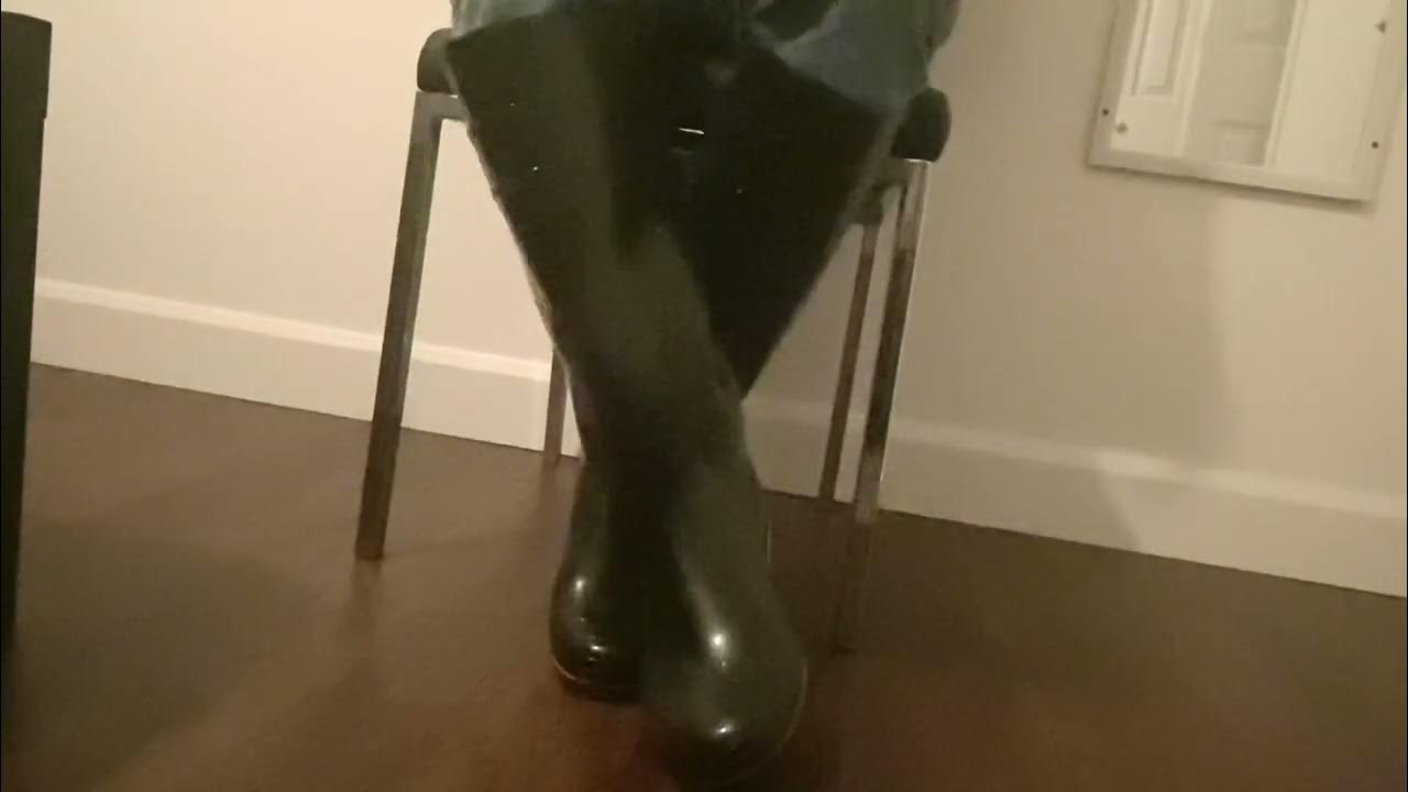 New Kohshin rubber boots (Shiny and loudy squeaks) YouTube