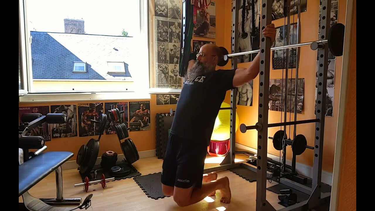 BARBU 2.0 EN 58'' : SISSY SQUAT ALTERNATIVE ! ISOLATION / STRICT ! MUSCULATION CUISSES !