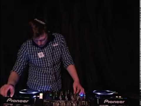 Mikita and Juerga @ RTS.FM - 18.03.2011