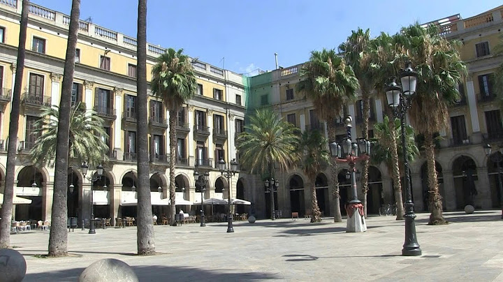 En Barcelona auguran un "desastre" ante un virus que arrecia de nuevo | AFP