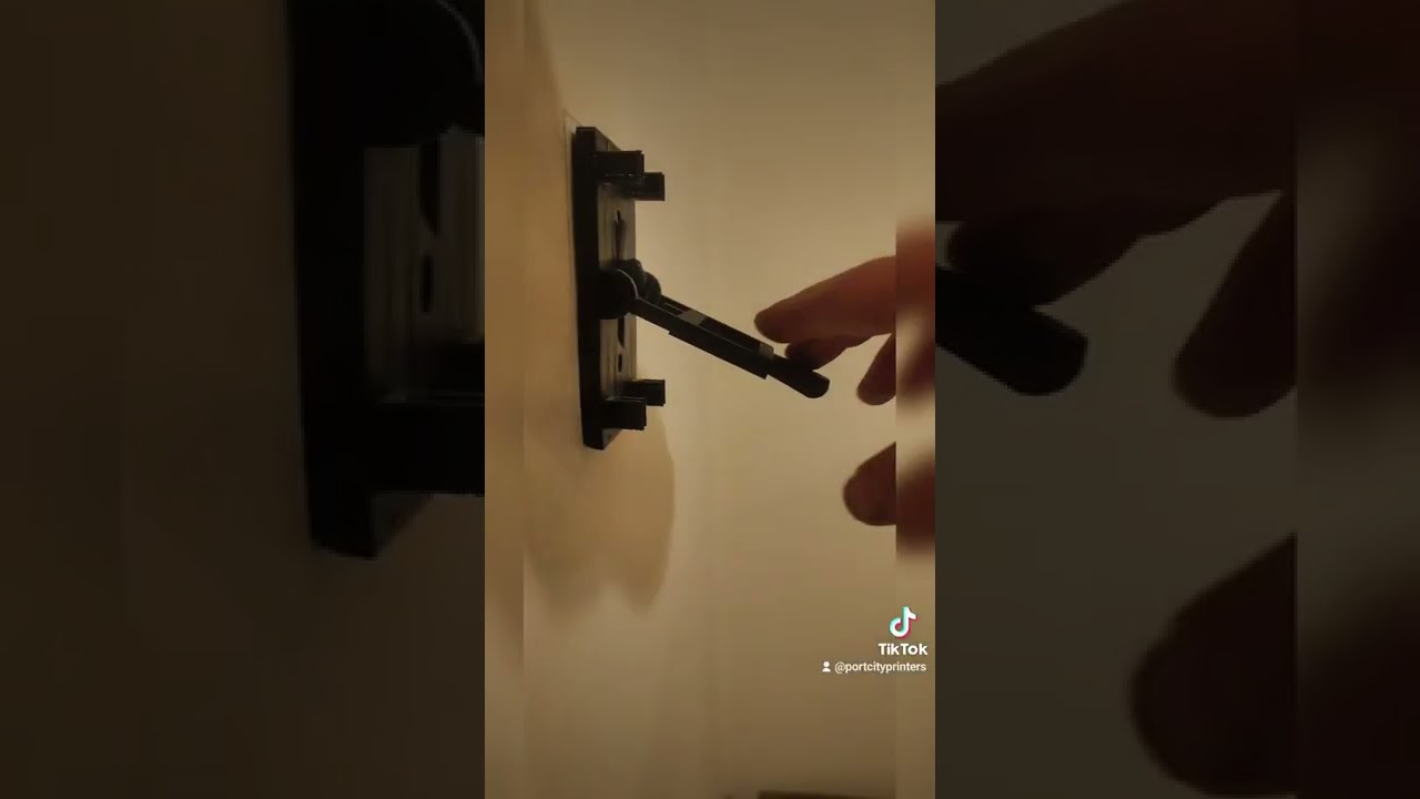 ⚡️ELECTRIFYING⚡️3D PRINT OF FRANKENSTEIN LIGHT SWITCH COVER