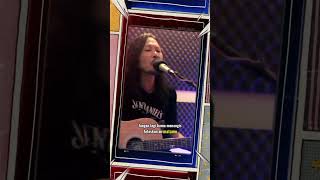 Akustikan Rasa Percaya U9 shorts