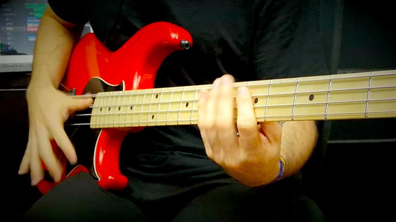Mikis Groove   Slap Bass Solo Miki Santamaria With TABS