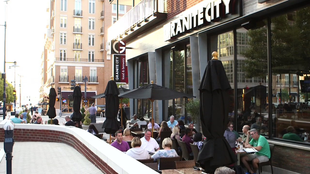 Destination Tennis (video example – Travelocity)