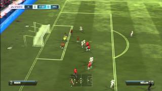 FIFA 13 Keeper Punches Player In The Face!! | xFatalNutShot |