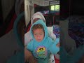 These rollerbladers got us vibing 🛼🎶 #nickcannon #viralvideos #reactionvideo