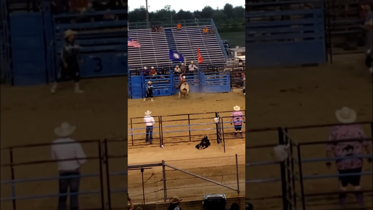 Rodeo Night at the Monroe County Fair - YouTube