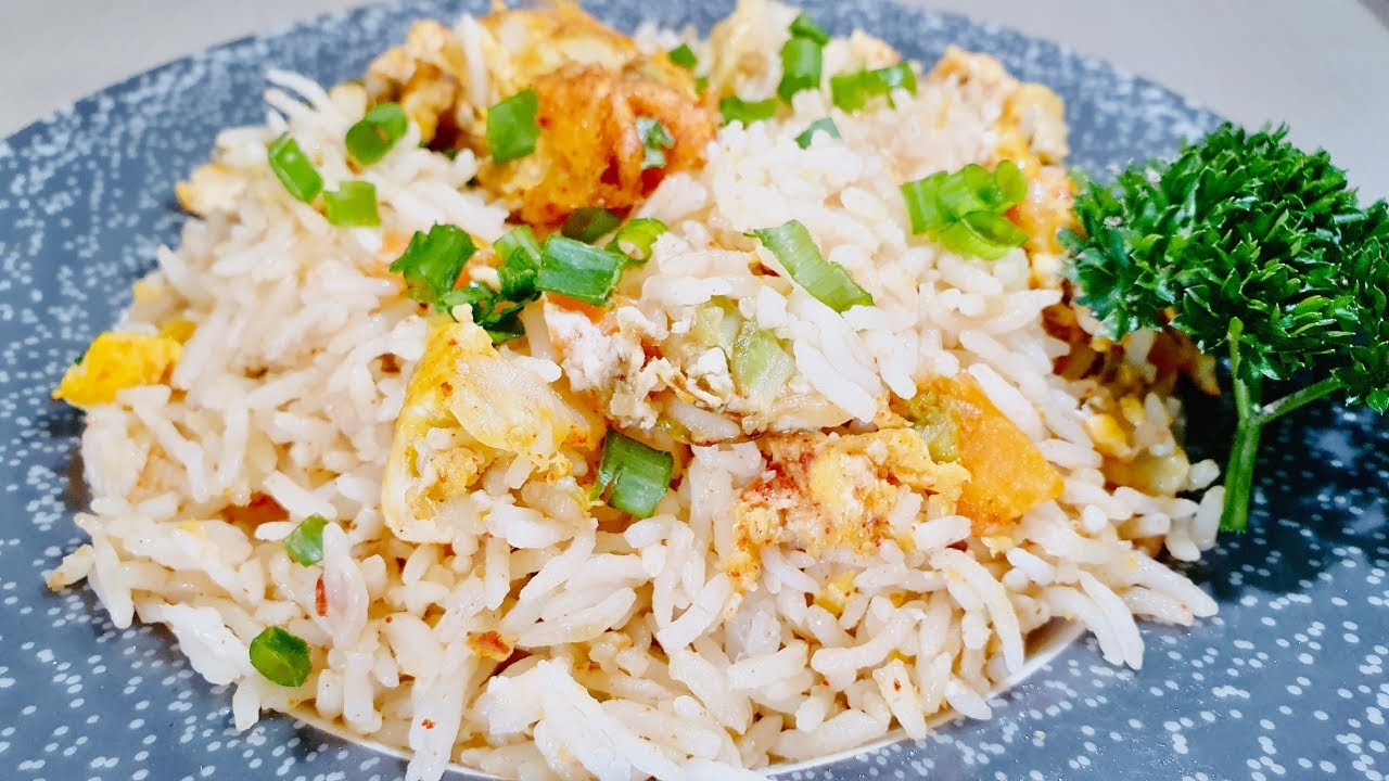 5 Min EASY EGG FRIED RICE | Simple Fried Rice at Home