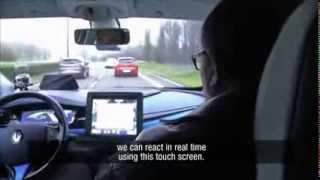 Renault NEXT TWO prototype: Carlos GHOSN test drive