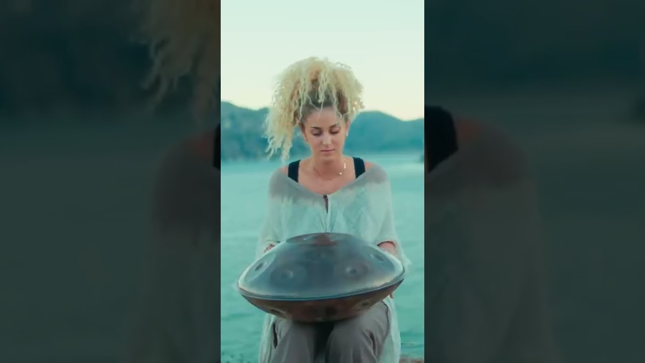 Close your eyes, feel the stillness 🧚‍♀️🤍 #handpan #shortsvideo #youtube #meditationmusic