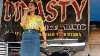 mengejar badai by Dewi pujabi cover live dinasty