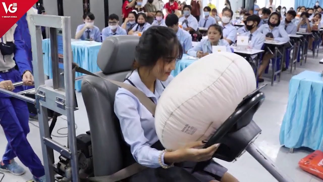 airbag crash woman 91 YouTube