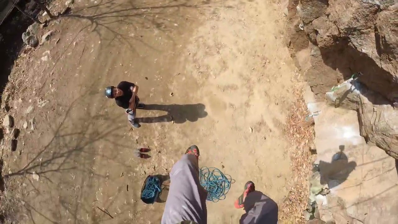 감악산 새벽암장 새벽1 5.12a 탑로프