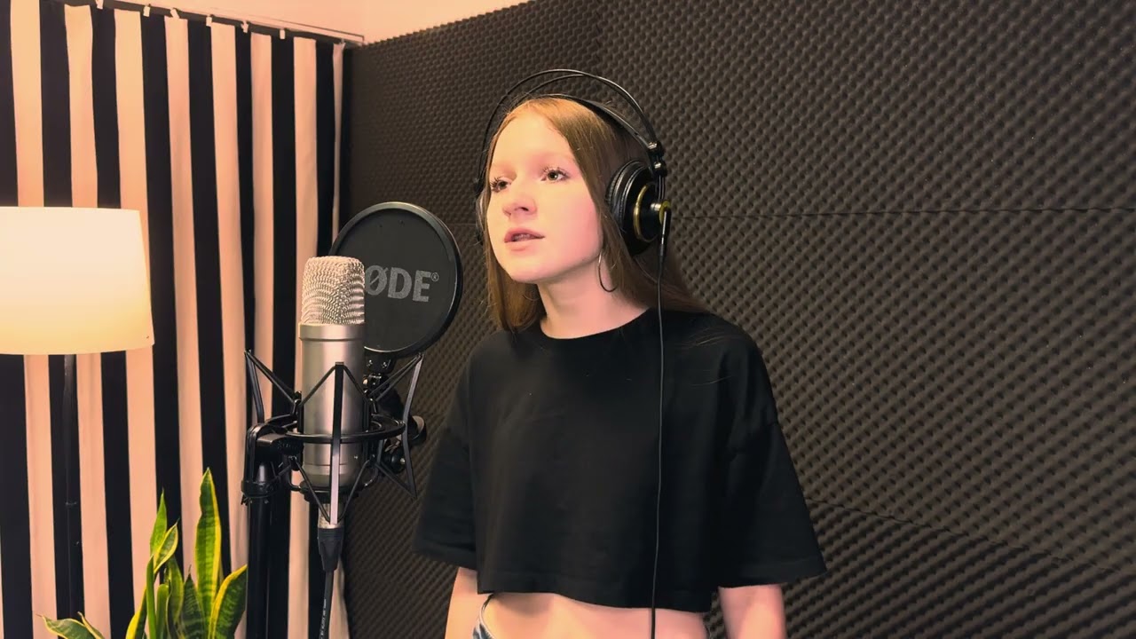 MAJA ZUBRZYCKA - Wildflower (cover)