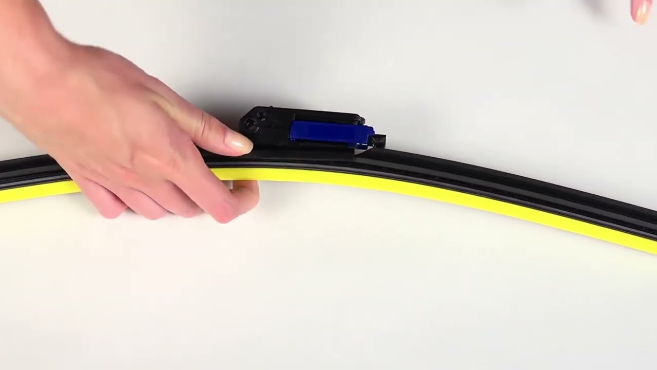 Rain-X Latitude Upgraded 2-n-1 Windshield Wiper Blades for Kia EV9