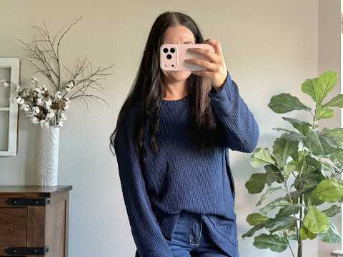 Review of SHEWIN Oversized Sweatshirt for Women Crewneck Long Sleeve Waffle Knit Fall Tops for Women