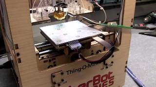 MakerBot - 3D printer - Interchangeagble build platform