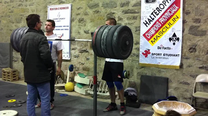 200kg Front Squat (mathieu marineau)