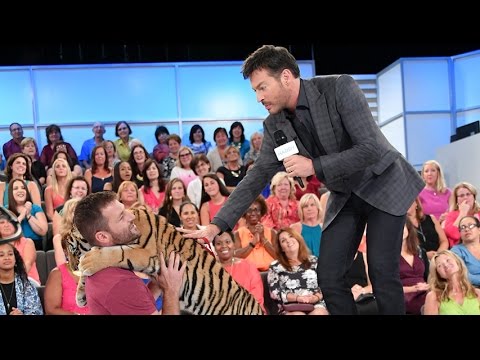 Thumbnail for Harry Gets Up Close With The Animals