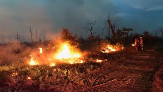 Firefighters fight 5-acre fire at Bastrop State Park with fire