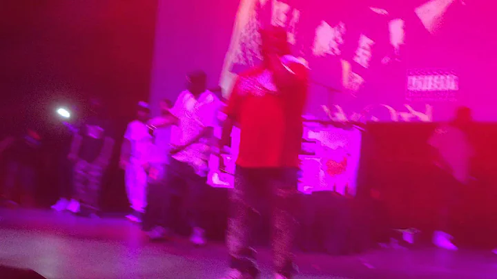 Raekwon - "Incarcerated Scarfaces" LIVE