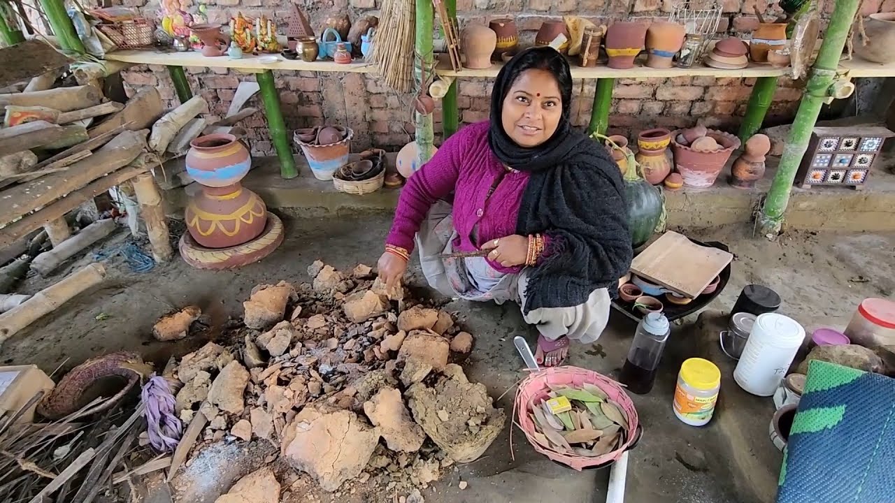 झोपडी का चूल्हा टूट गया अब नया चूल्हा बनाना होगा 🛖