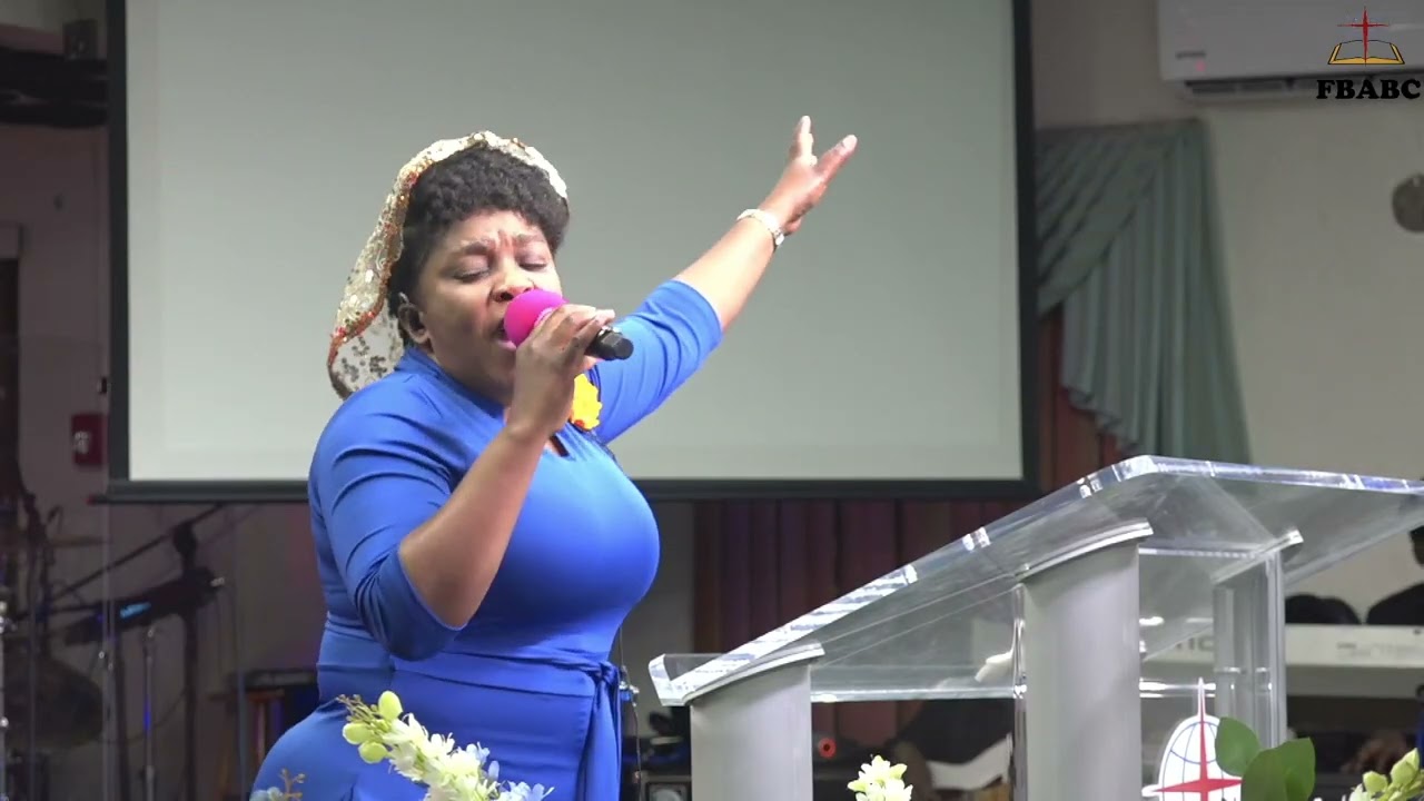 SR ERLINE MARC | Ou Beni Mwen Ou banm Yon Chan| Bondye Ou Fidel Vré