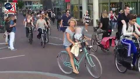 Vredenburg, Utrecht. Busiest cycle path in the Netherlands