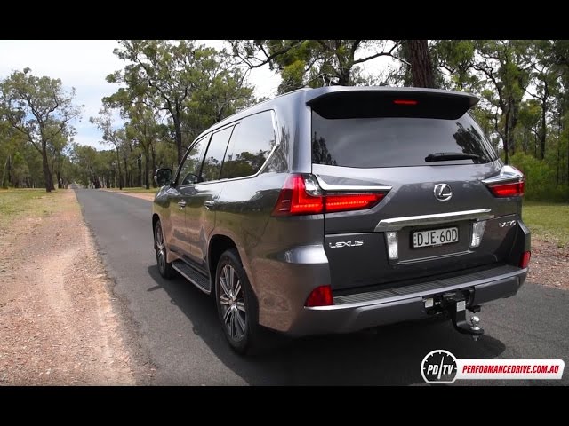 2017 Lexus LX570 0-100km/h & engine sound - YouTube
