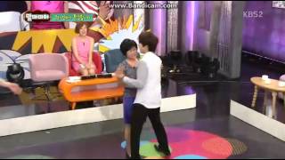 Mamma Mia - Kyuhyun & Mom Dancing 130908