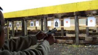 CIMG5495-Jun left and right hand firing his G26.AVI
