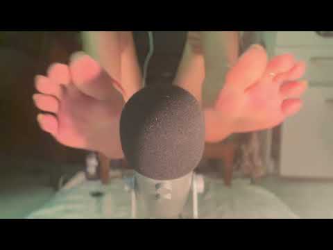 ASMR FEET TRIGGERS | FOOT Microphone Touching and Scratching soothing sounds
