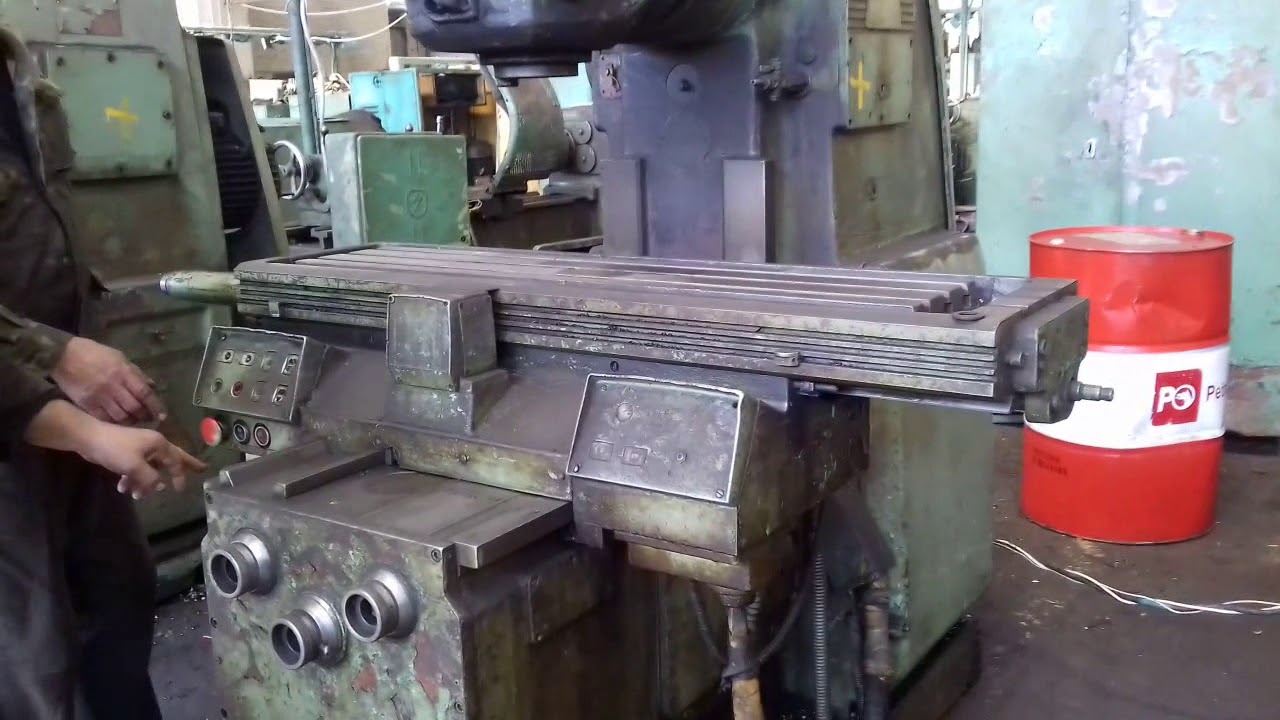 Продам вертикальный фрезерный станок 6С12 (6С12п) аналог 6Р12,6Т12,СФ-40,FSS-315,тел.0976109661