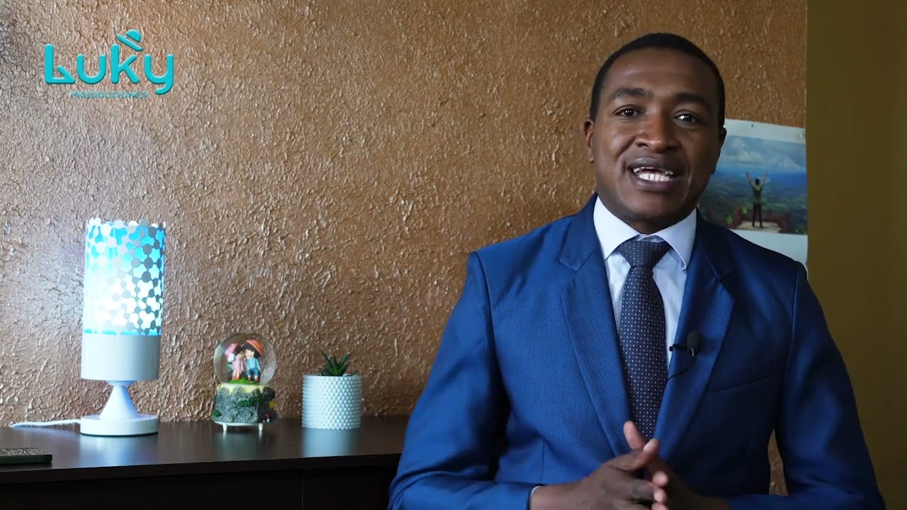 NIÑO ES QUEMADO POR SU MADRE POR ORINARSE EN LA CAMA.