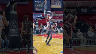 Rebote y dos puntos de Thomas Robinson contra los Indios