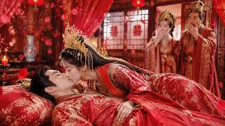 Waked as a pig farmer, she's forced to marry dying crown prince, but saves him with a magic spring! screenshot 2