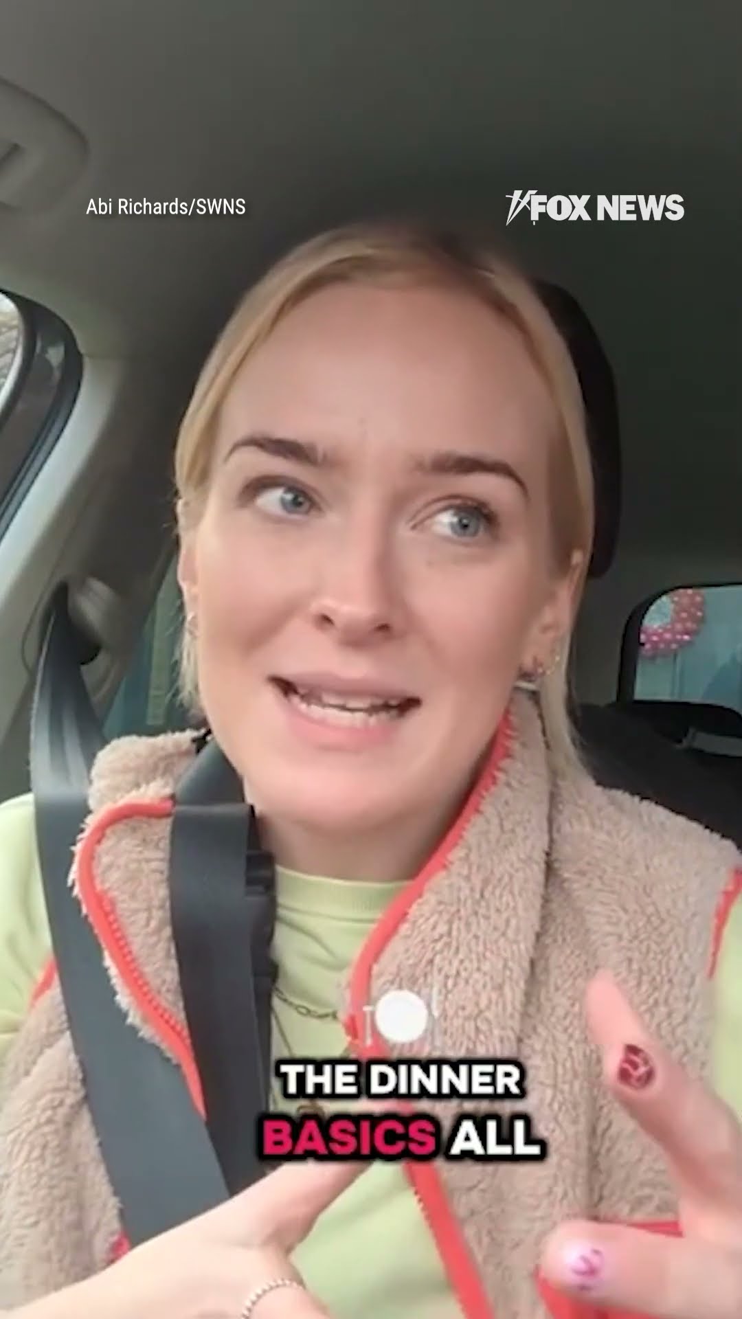 A mom charged her 10 guests for Christmas dinner, sparking major social media debate.
