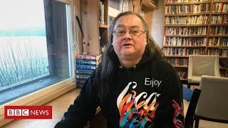 Indigenous man handcuffed for opening bank account